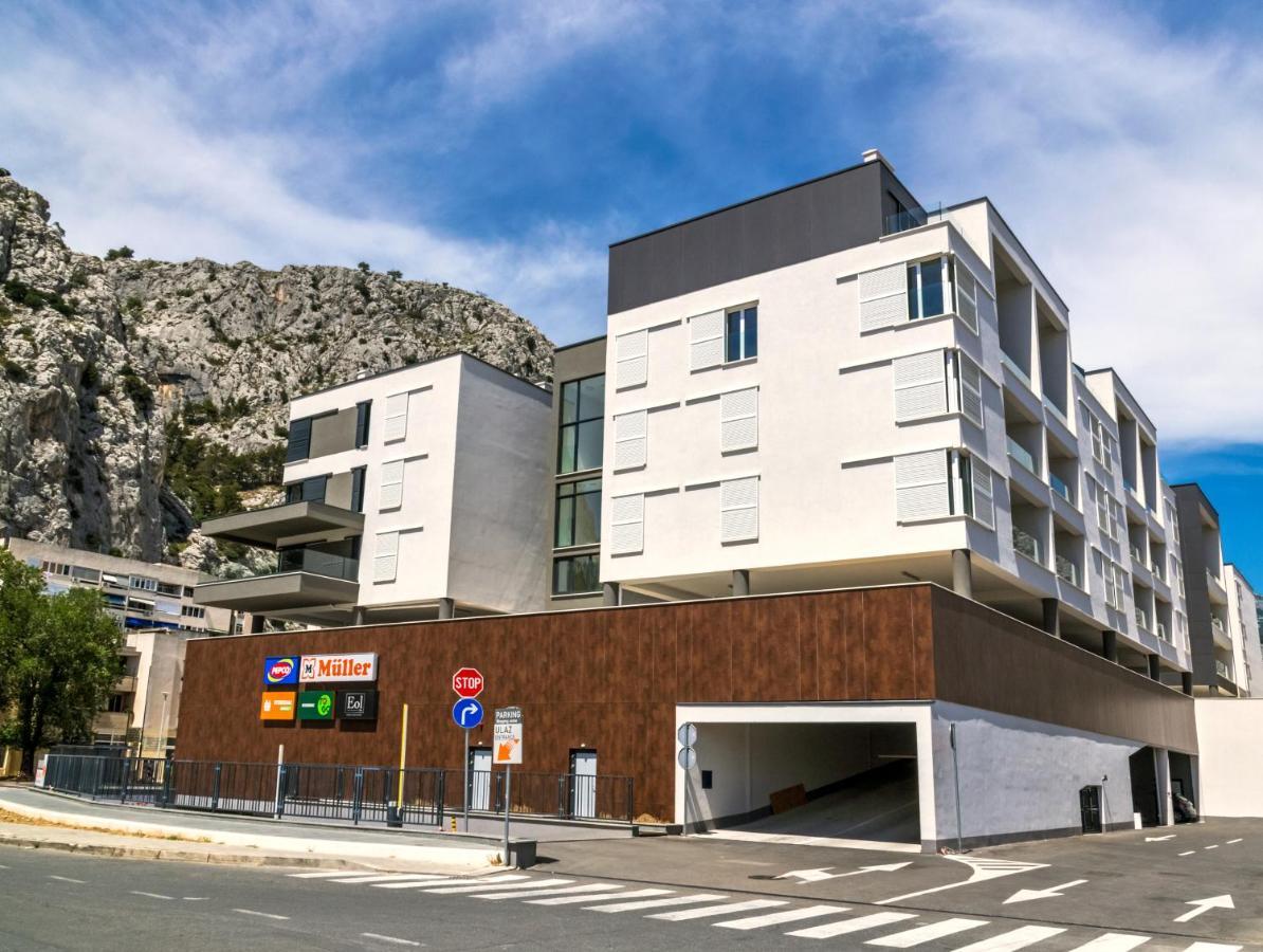 Rivus Apartments Omis Exterior photo